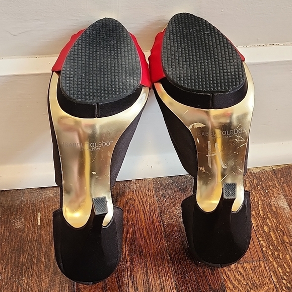 Isabel Toledo For Payless Statement Black Heels with Red Bows - Picture 6 of 8
